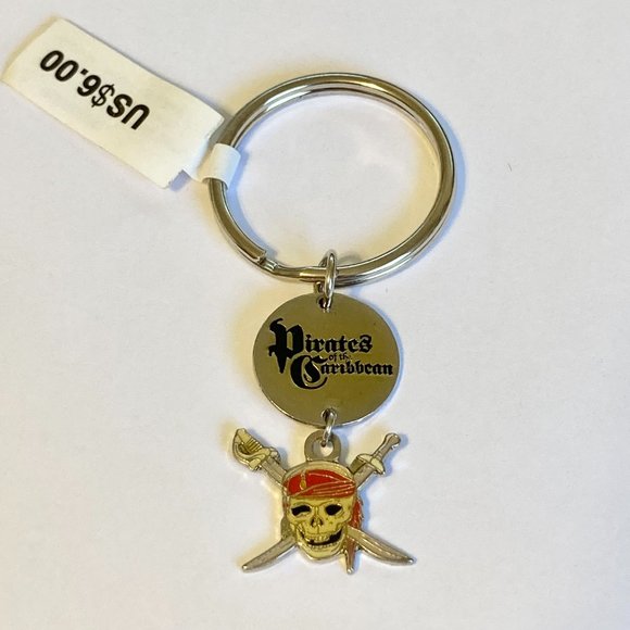 Vintage Disney Pirates of the Caribbean Keychain Keyring Skull Crossbones - Picture 4 of 9